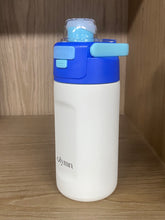 Load image into Gallery viewer, Olymn 18 oz Kids Insulated Water Bottle for School: Leakproof, One-Push Open Lid with Dust Cover, BPA-Free Stainless Steel Cup, Keep Cold 24 Hrs, Portable for Sports, Travel, Gift for Girls & Boys (Blue/White)