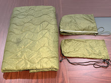 Load image into Gallery viewer, Arcocharm Sleeping bags for camping - Puffy, Packable, Lightweight and Warm Ideal for Outdoors, Travel, Stadium, Festivals, Beach