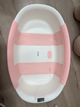 Load image into Gallery viewer, Orktots Collapsible Baby Bathtub for Newborn to Toddler 0-36 Months,Spacious Foldable Infant Bath Tub with Thermometer,Cushion & Drain Hole,Portable Travel Tub, Baby Shower Gift Pink